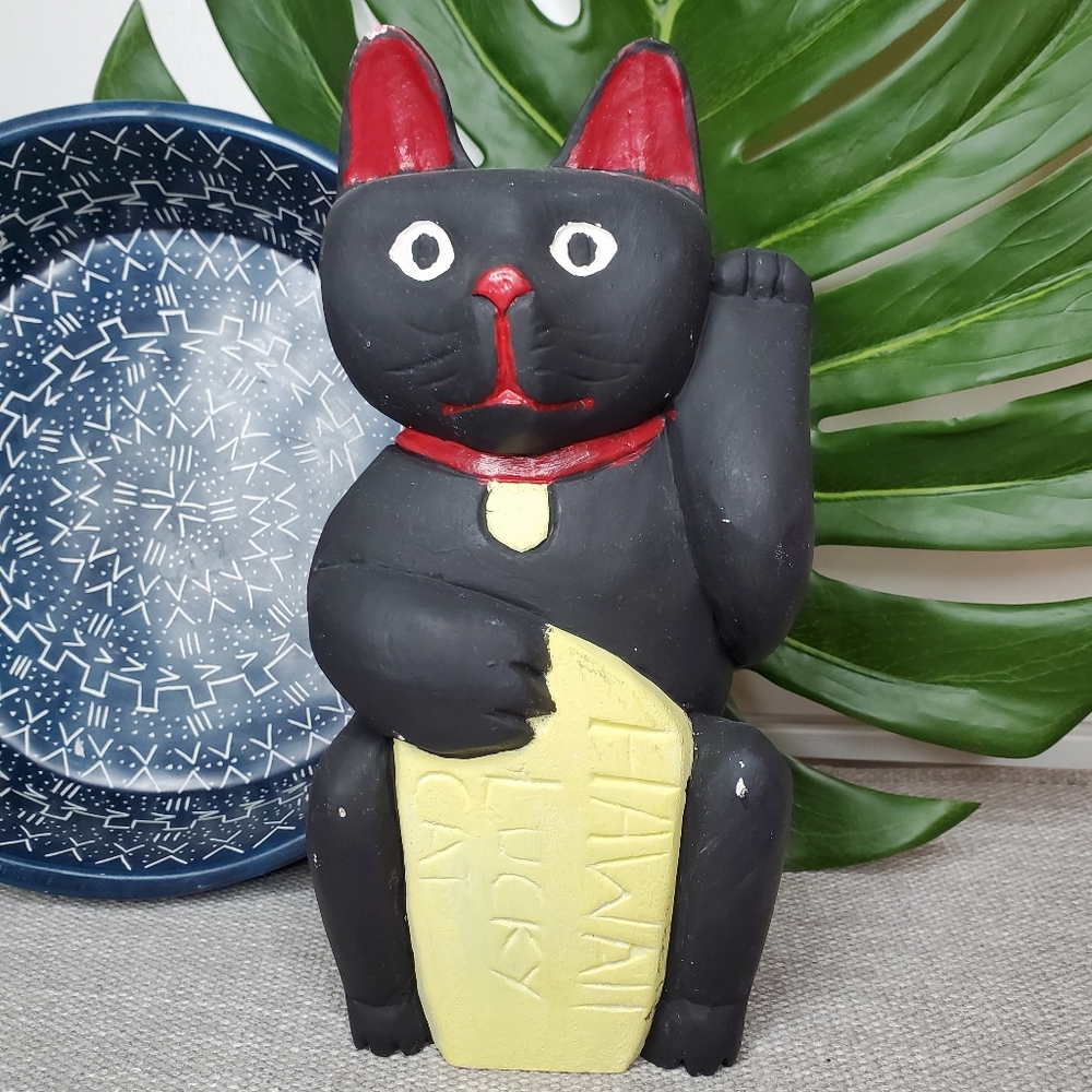 Hawaii Lucky Cat Figurine Handpainted Carved Solid Wood Maneki Neko Statue